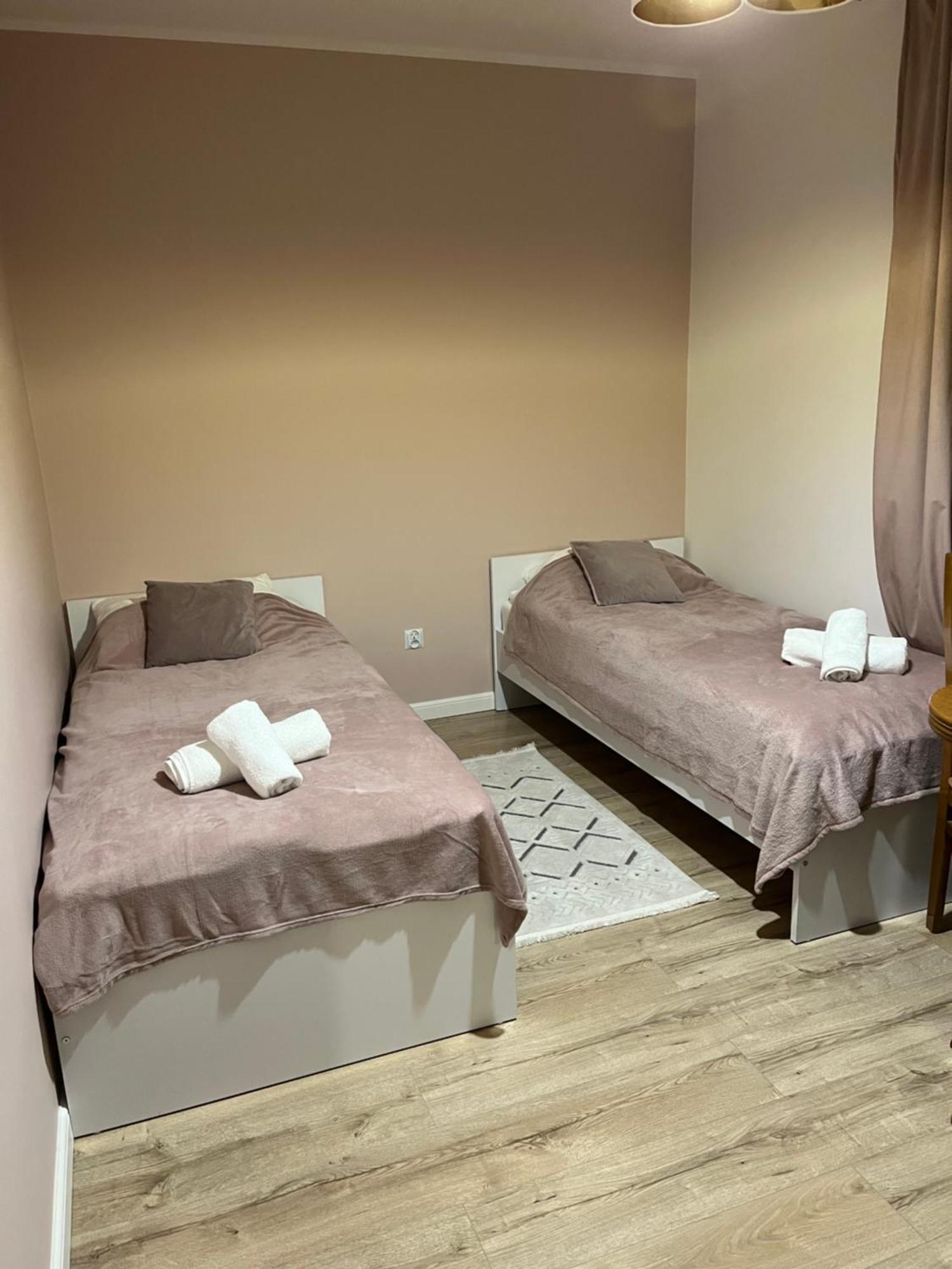 Nowoczesny Apartament Z Przestronna Lazienka Apartment Stalowa Wola Luaran gambar