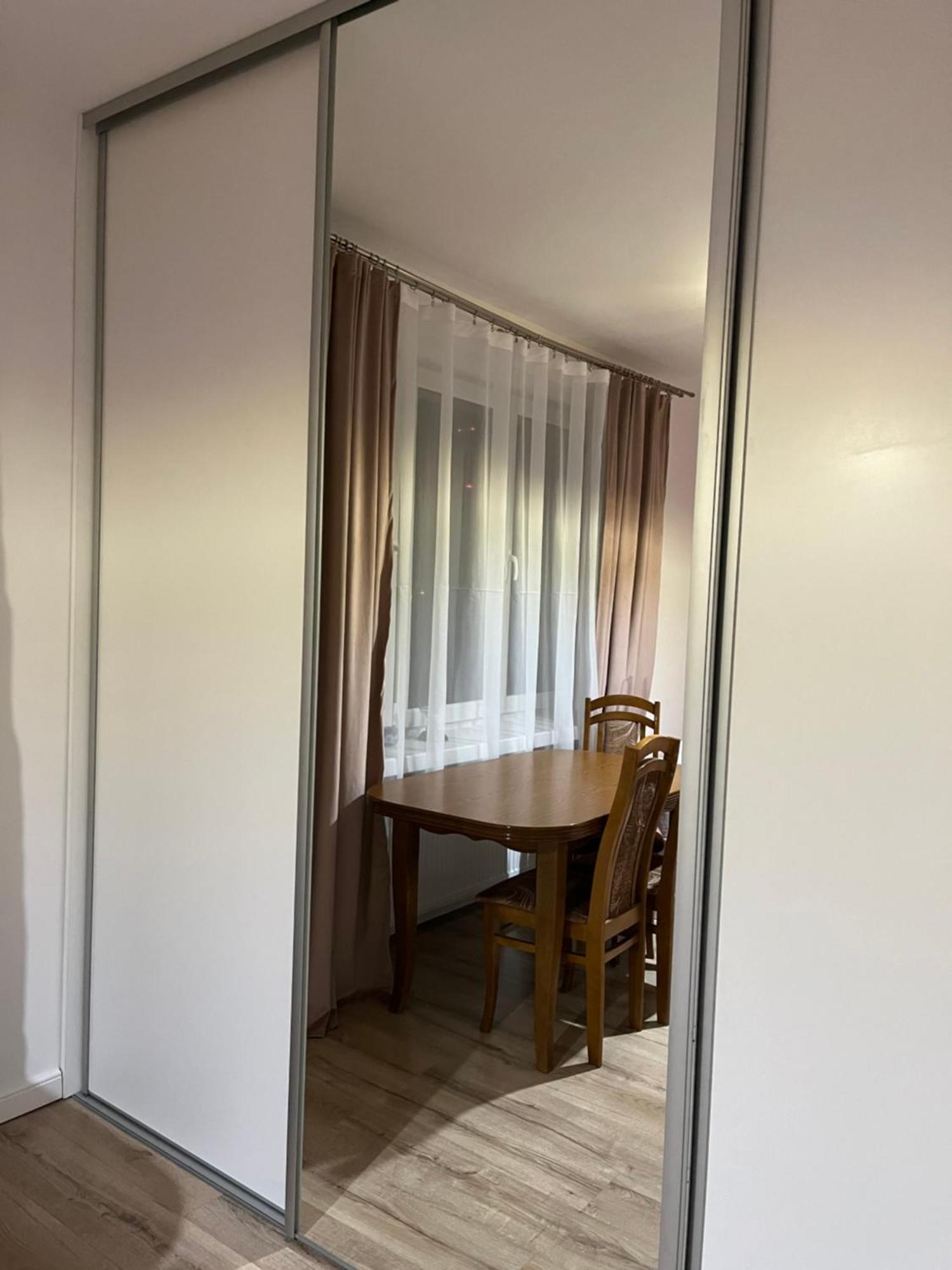 Nowoczesny Apartament Z Przestronna Lazienka Apartment Stalowa Wola Luaran gambar